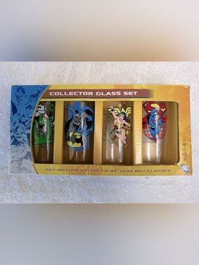 DC Comics NIB Collector Set Featuring A 4-Pack of 10oz. Tumblers-Hand Wash Only